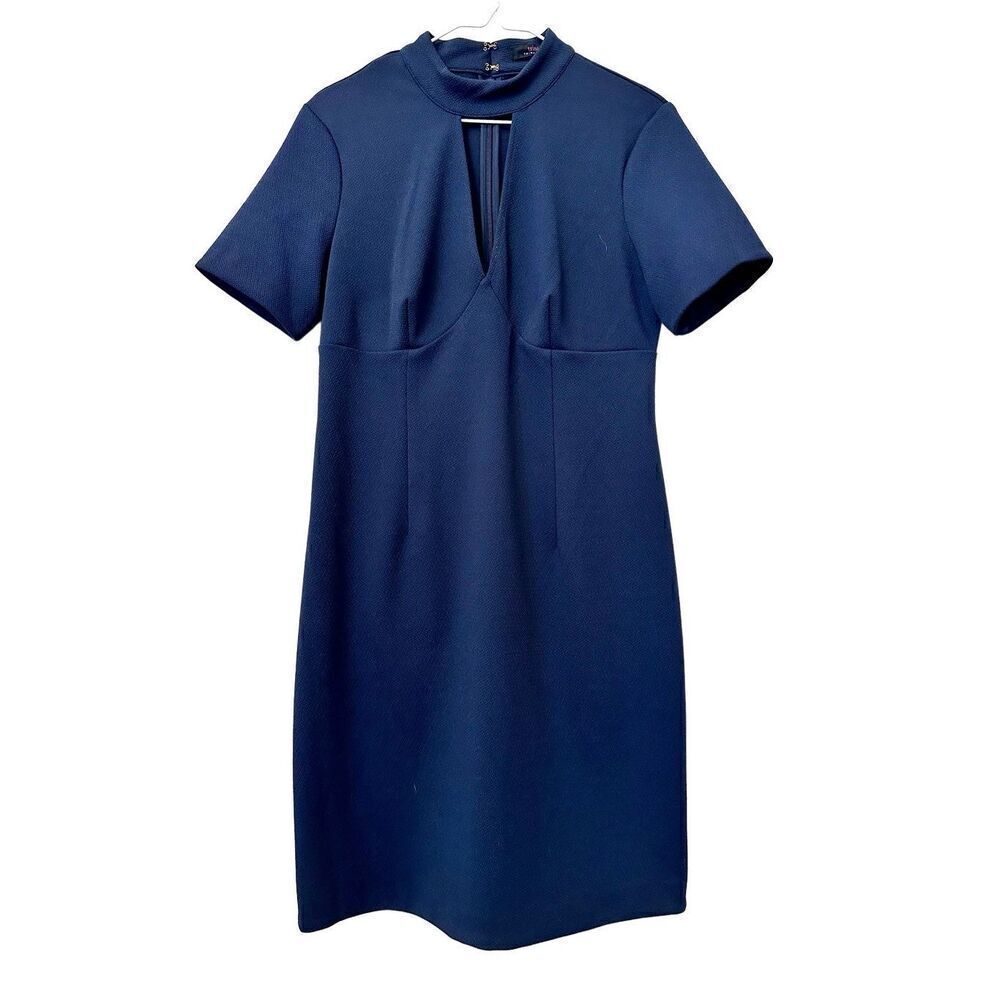 Trina Turk Mock Neck Short Sleeve Cutout Camari Choker Sheath Dress Navy Size 8